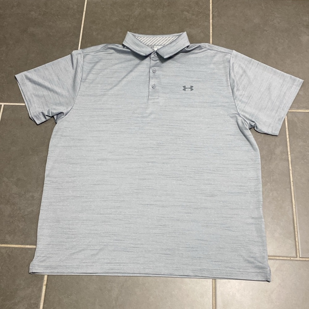 Under Armour loose fit polo. Size 2XL - Picture 4 of 5
